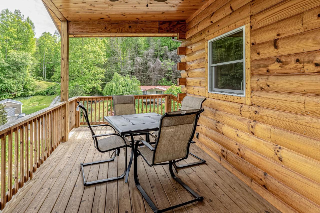 Hilltop Cabin Bryson City Exterior foto